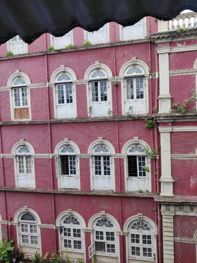 Capital Hotel — Photos 2